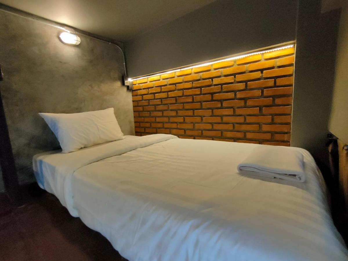 Hostel Premier *