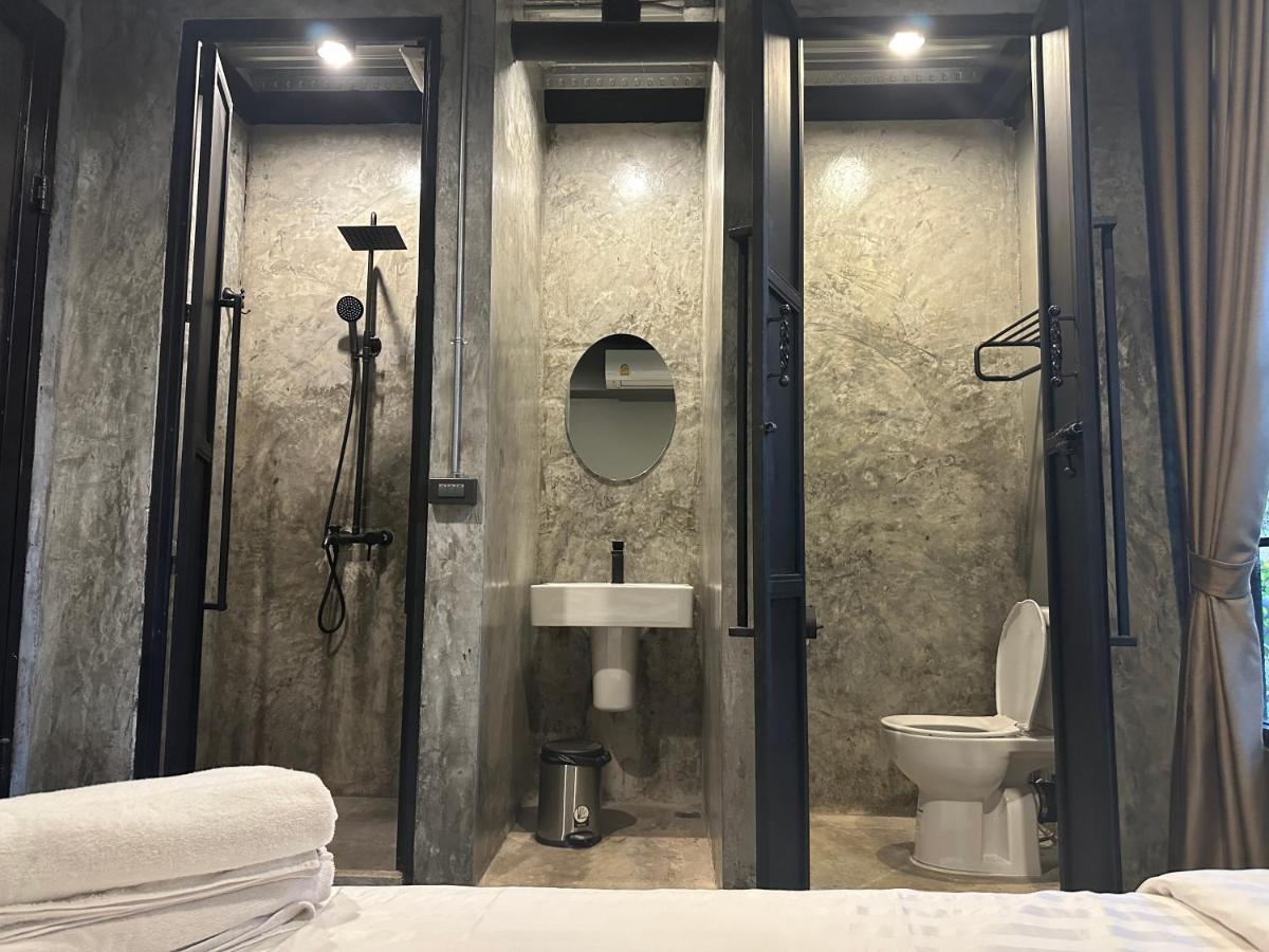 Premier Hostel Chiang Mai